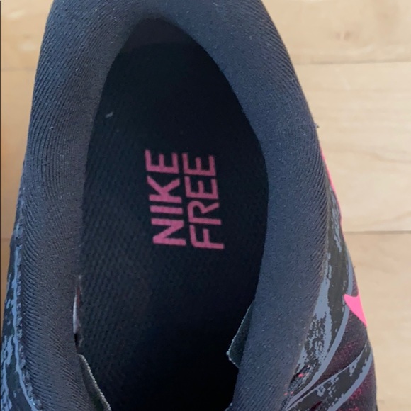 Women’s Nike Free 5.0 - Picture 4 of 10
